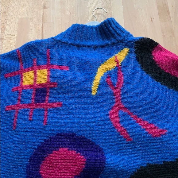 Beautiful Vintage Sweater! - Picture 3 of 5